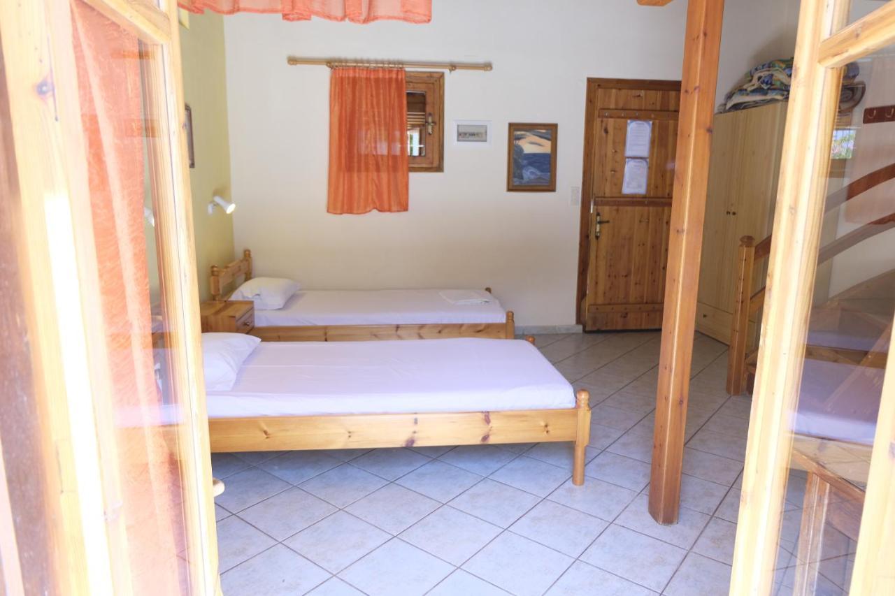 Taxiarchis Apartments Скиатос Экстерьер фото