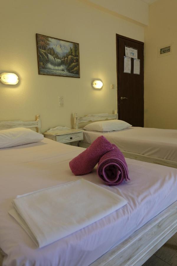 Taxiarchis Apartments Скиатос Экстерьер фото