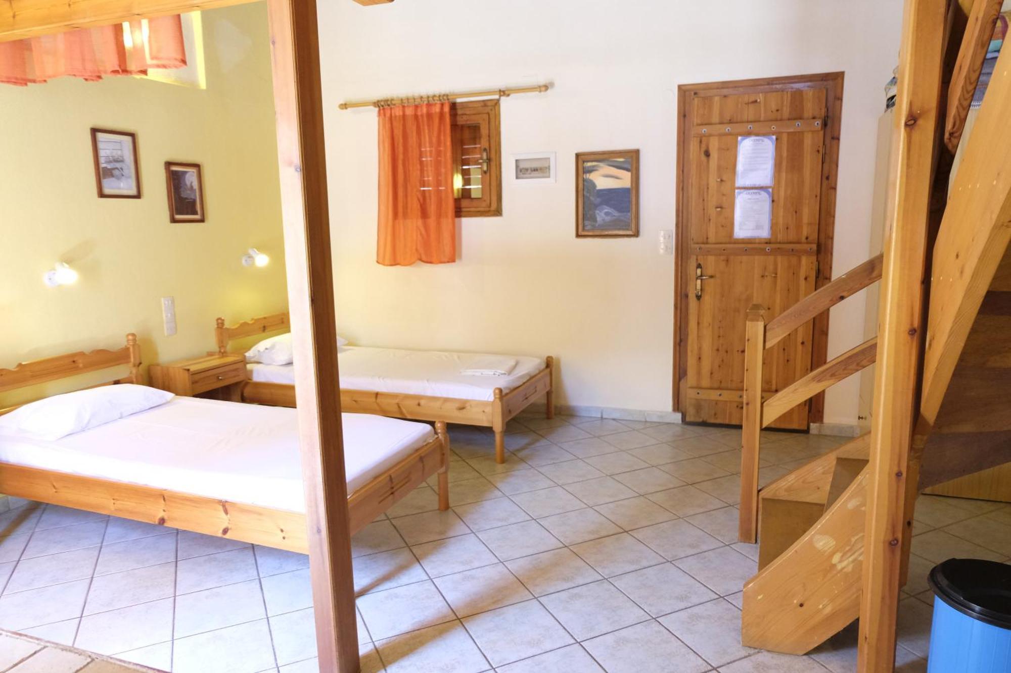 Taxiarchis Apartments Скиатос Номер фото