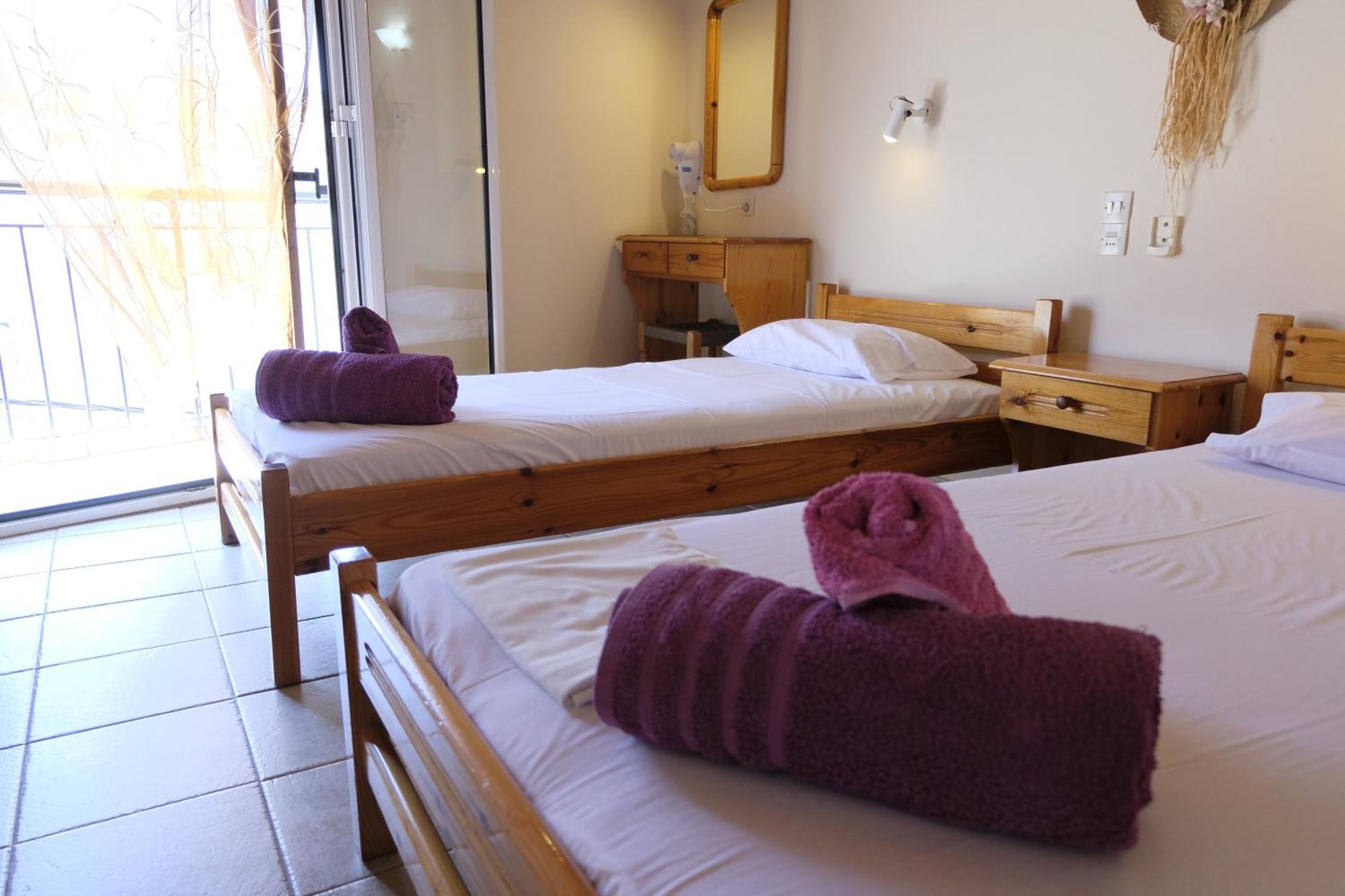 Taxiarchis Apartments Скиатос Номер фото